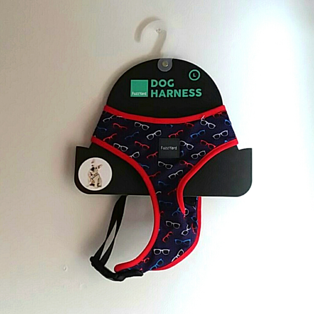 FuzzYard Dog Harness Novelty L Red White And Blue Sunglasses nwt
